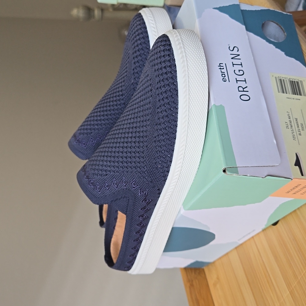 Earth Origins Mules Sz 7